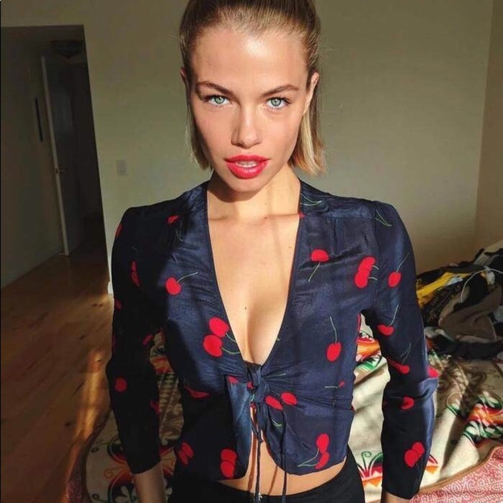 SALE summer floral open top - Picture 2 of 6